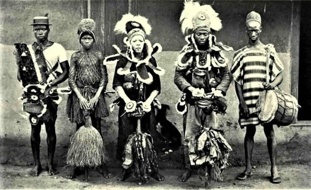 Grados de los iniciados a Poro