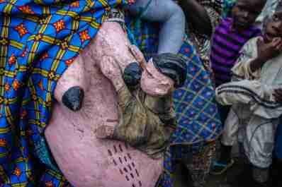 C:\Users\ataan\Pictures\AFRICA fotos Yoruba\AFRICA Holi Jie Benin\8 holi jie d12-64_398.jpg