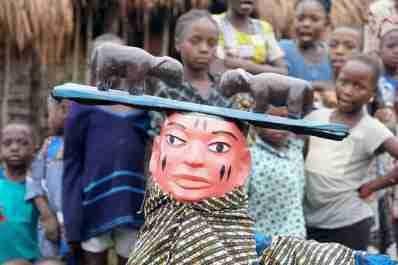 C:\Users\ataan\Pictures\AFRICA fotos Yoruba\AFRICA Holi Jie Benin\20 d12-55_398.jpg