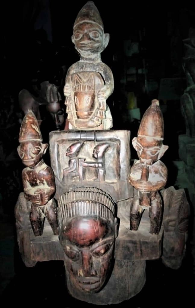 Tallas en madera en el arte Yoruba