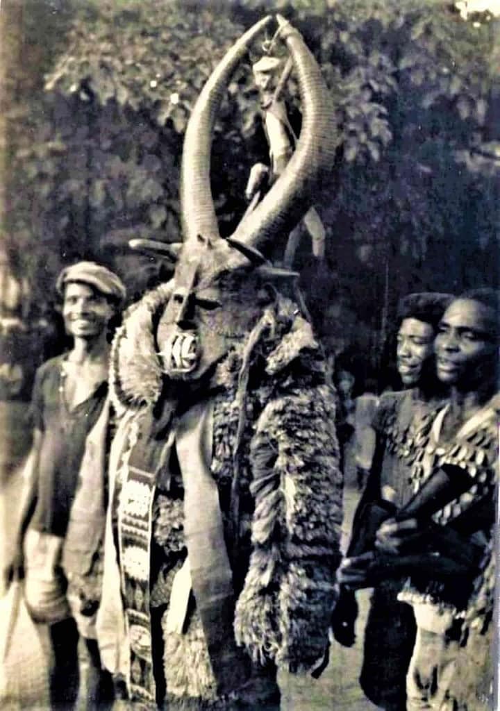 Agaba o Mgbedike en fotos de William Buller Fagg 1946