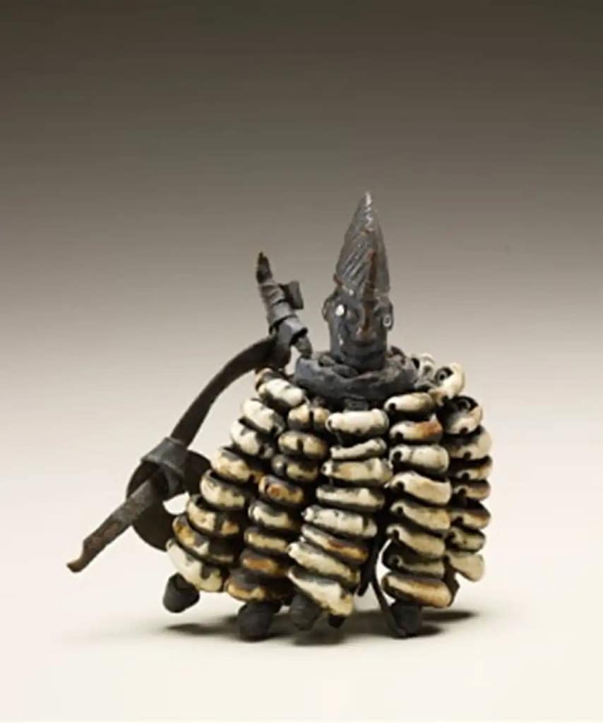 madera en el arte Yoruba