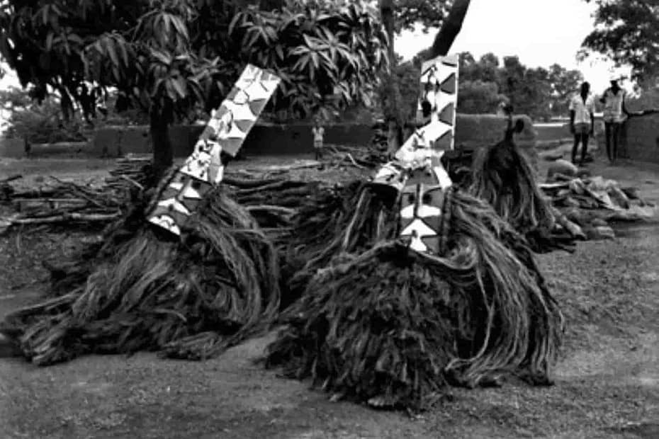 máscaras en Burkina
